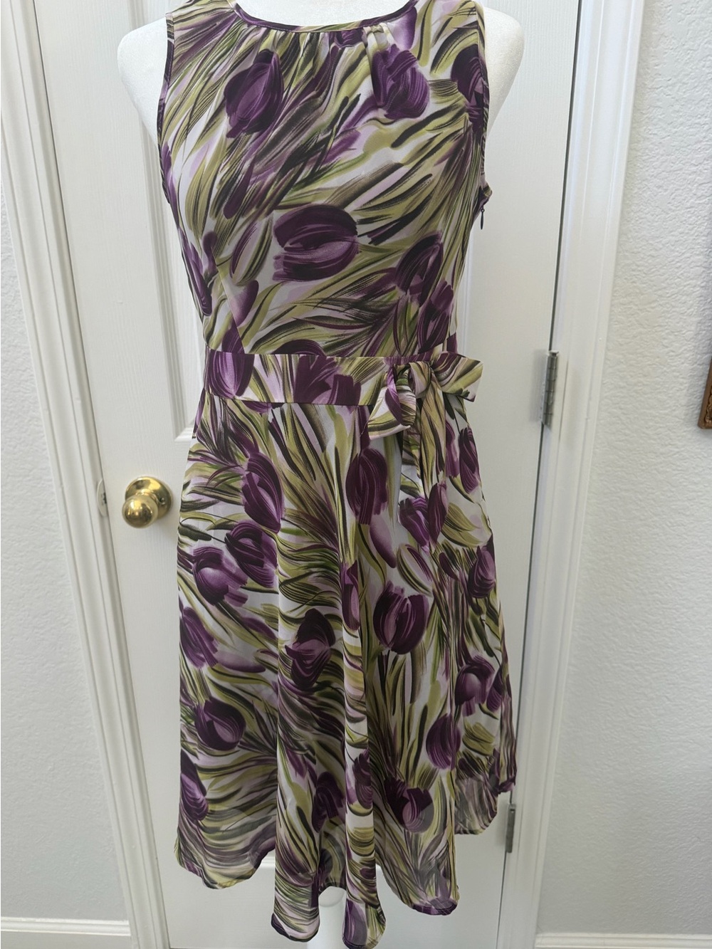 Ann Taylor Petite 0P Tulip Floral Watercolor Midi Fit Flare Belted Dress EUC